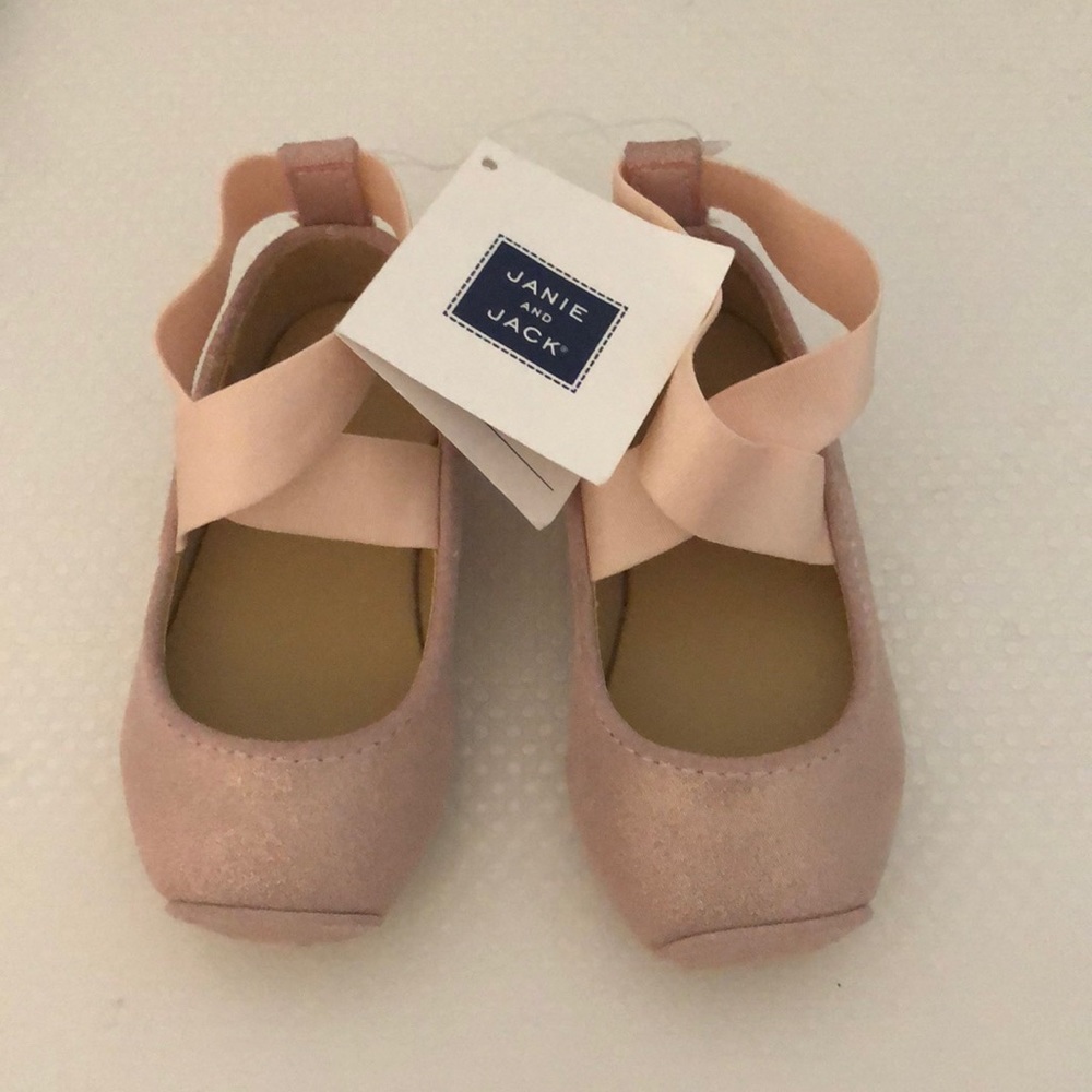 Cute pink ballerina sandals toddler size 5
